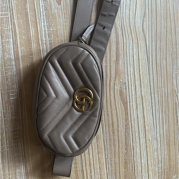 Gucci Beltbag - Picture 1 of 5